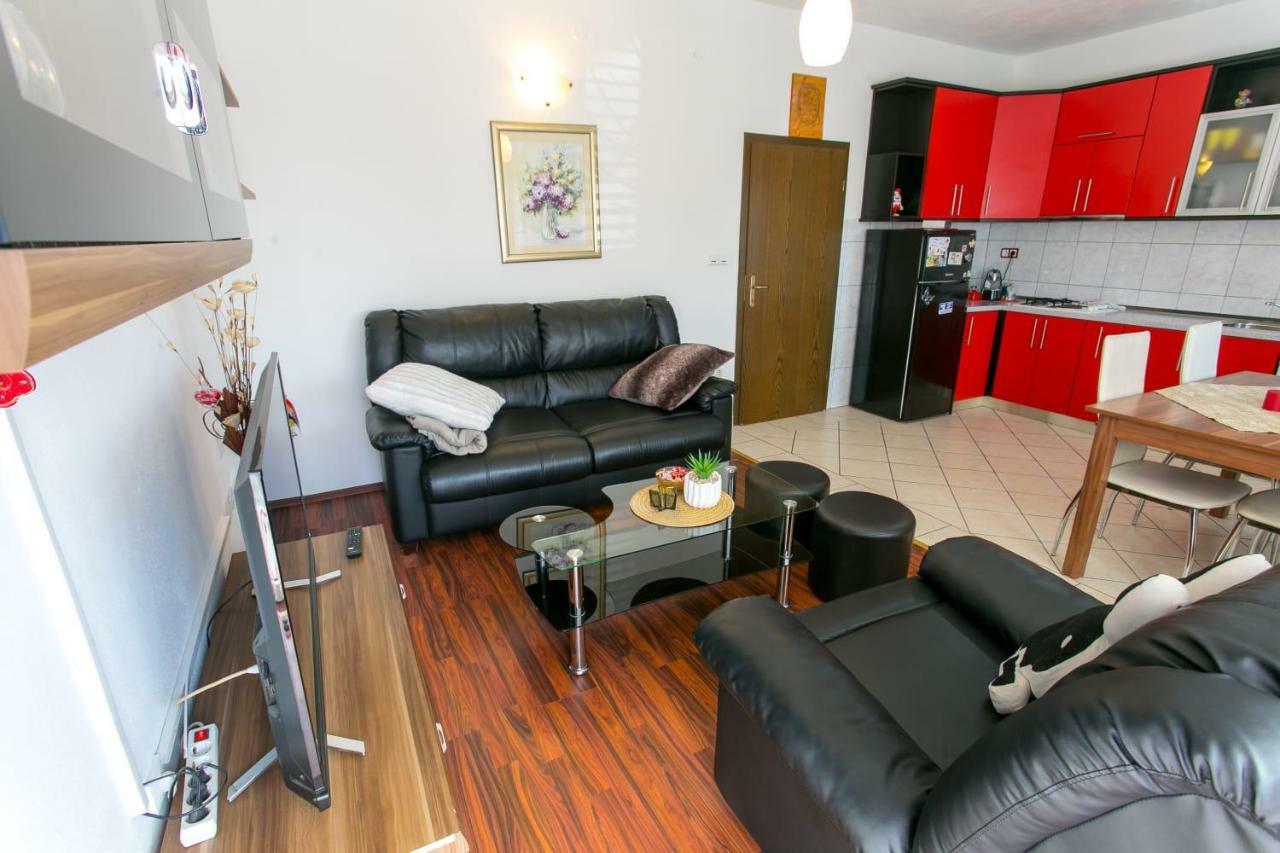 Apartament Apartman Antea Kaštel Stari Zewnętrze zdjęcie