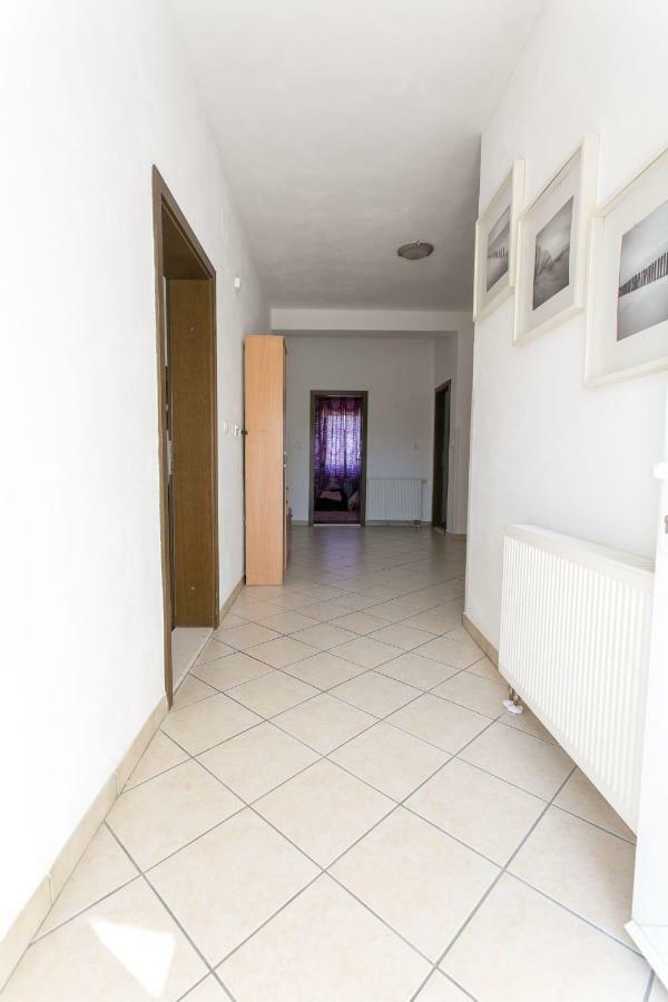 Apartament Apartman Antea Kaštel Stari Zewnętrze zdjęcie