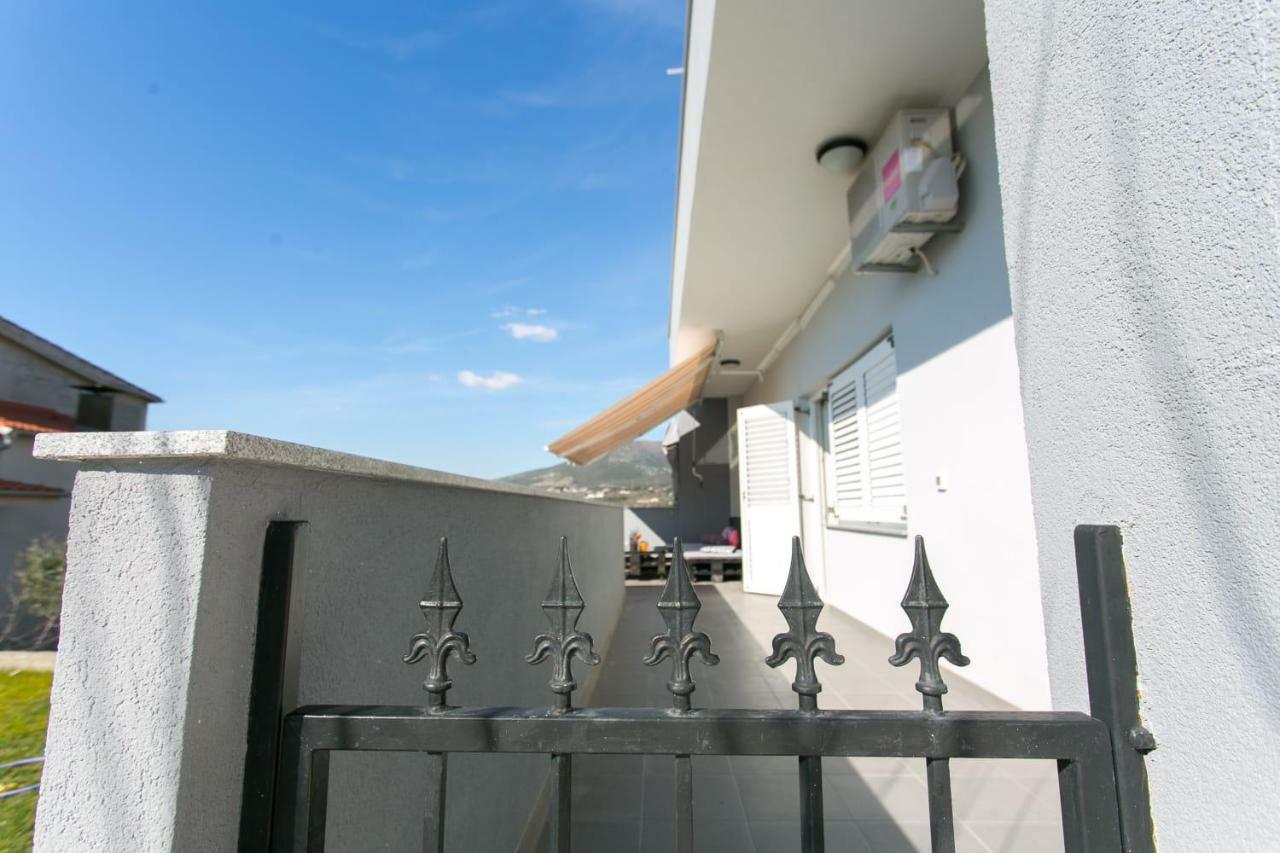 Apartament Apartman Antea Kaštel Stari Zewnętrze zdjęcie