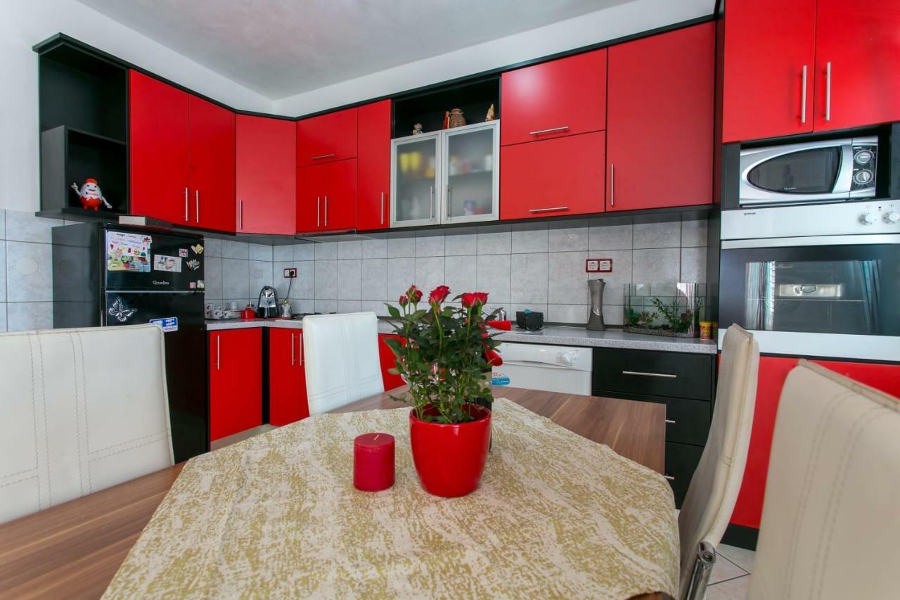 Apartament Apartman Antea Kaštel Stari Zewnętrze zdjęcie